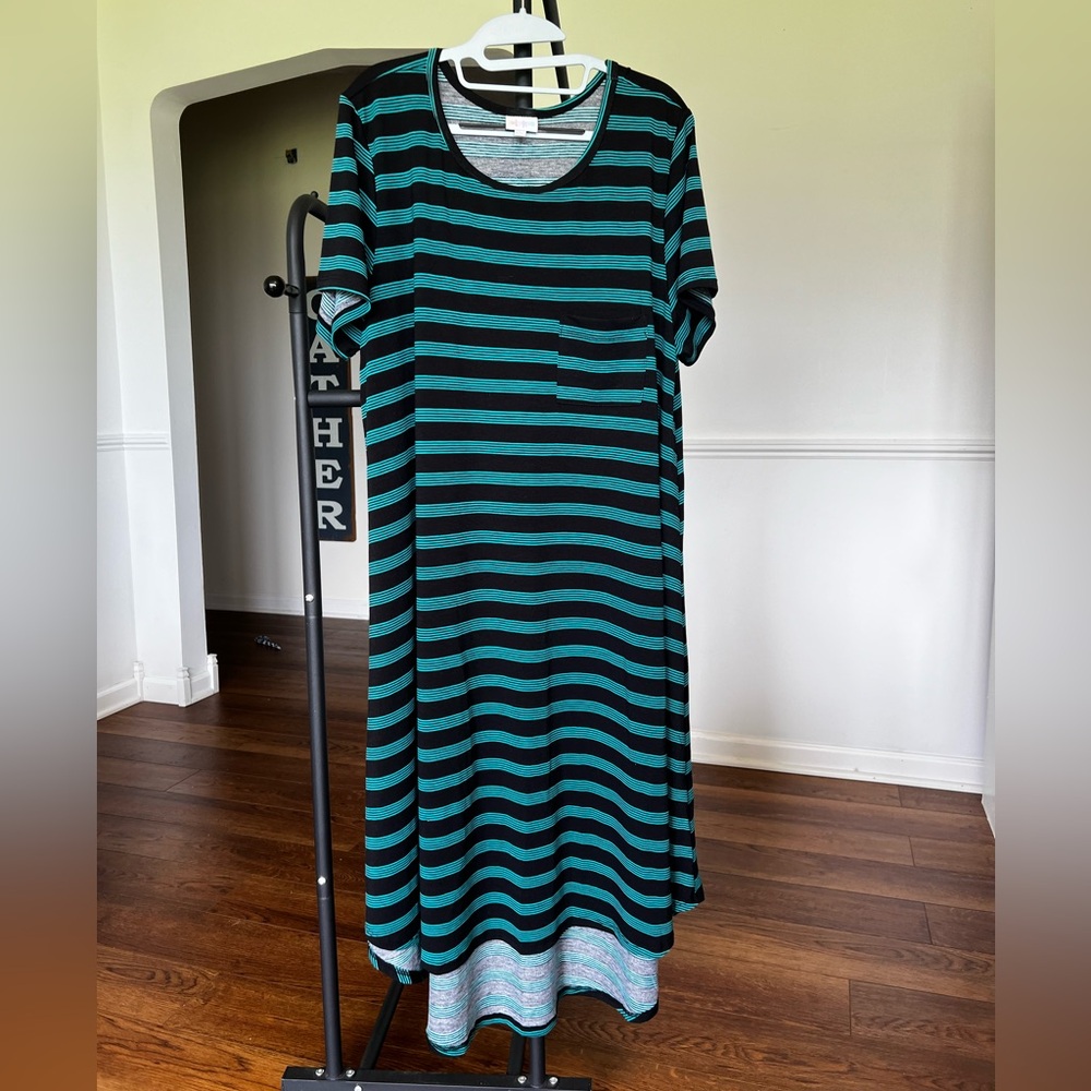LulaRoe Carly Dress